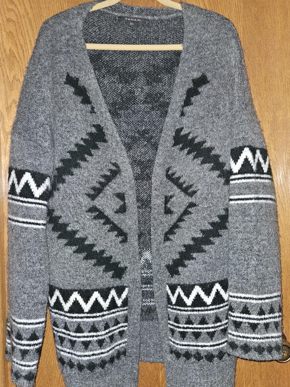 Tahari Gray, Black and White Geometric Southwestern Boho Open-Front Cardigan
